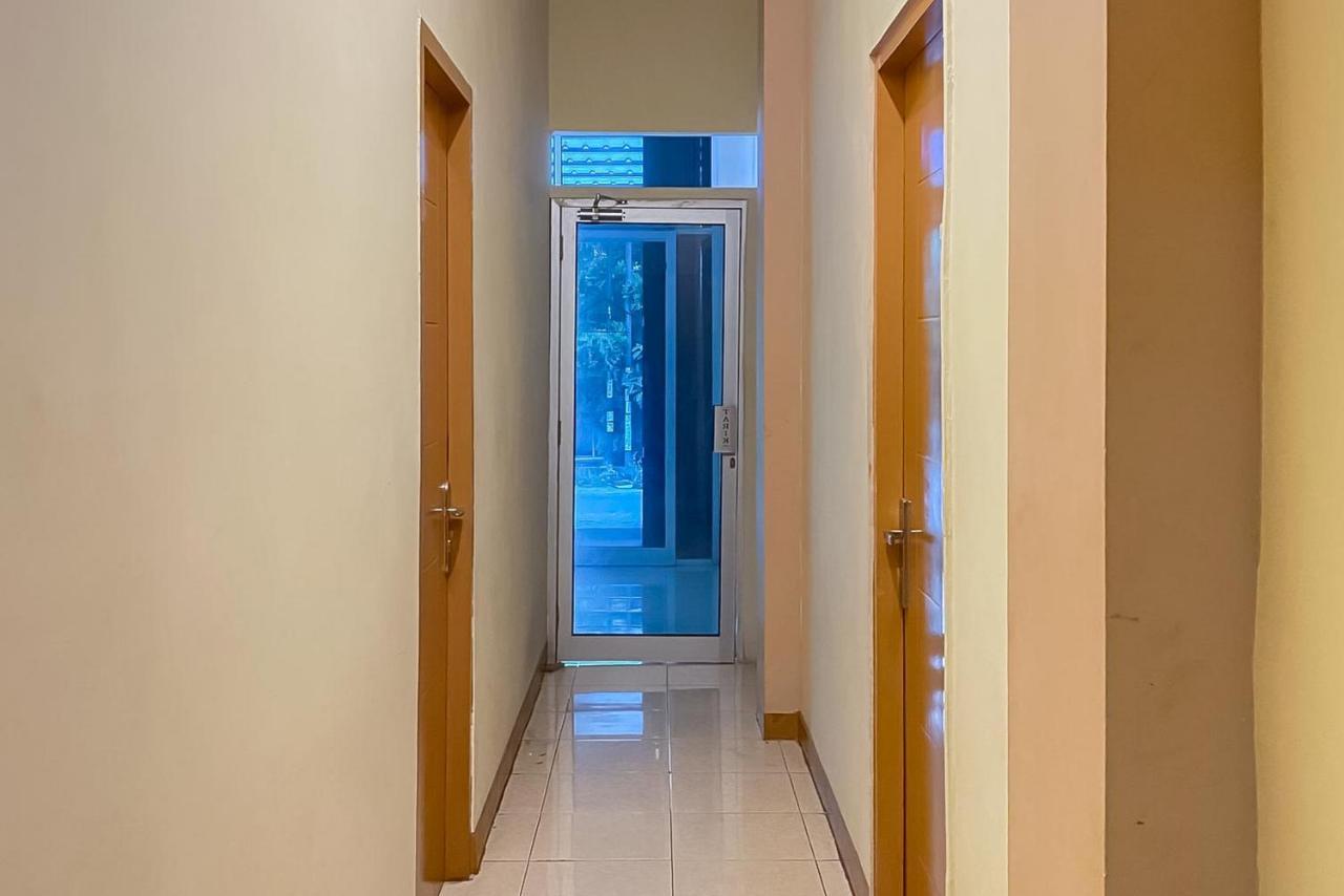 Reddoorz @ Jalan Morotai Lampung Hotel Bandar Lampung Exterior photo