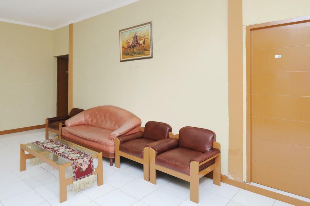 Reddoorz @ Jalan Morotai Lampung Hotel Bandar Lampung Exterior photo